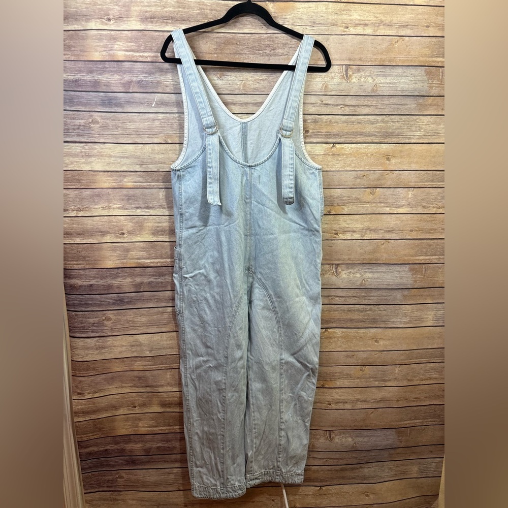 We The Free Light Blue Denim Overalls Relaxed Fit Size Small - Picture 5 of 6